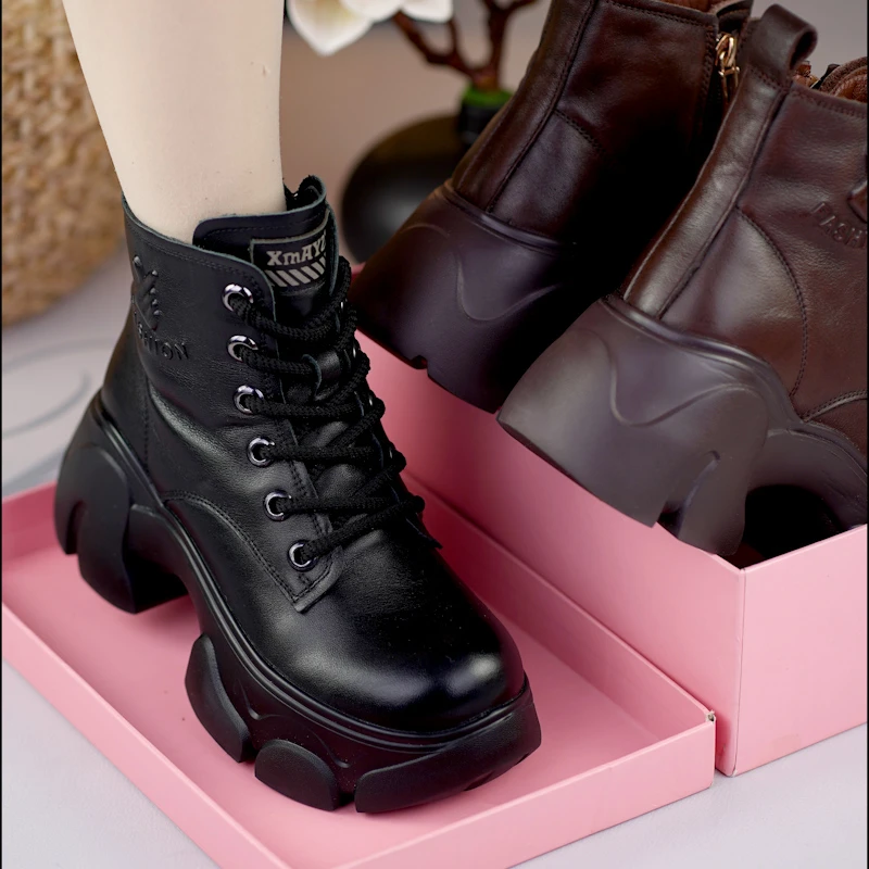 头层牛皮马丁靴女秋冬新款皮毛一体羊毛短靴真皮厚底小个子增高鞋