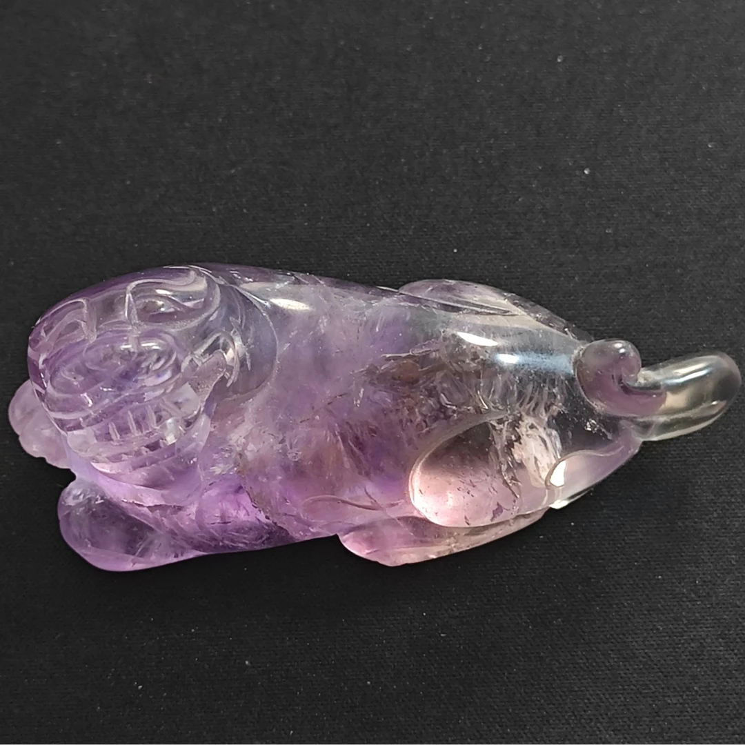 615仿汉瑞兽把件清代紫水晶