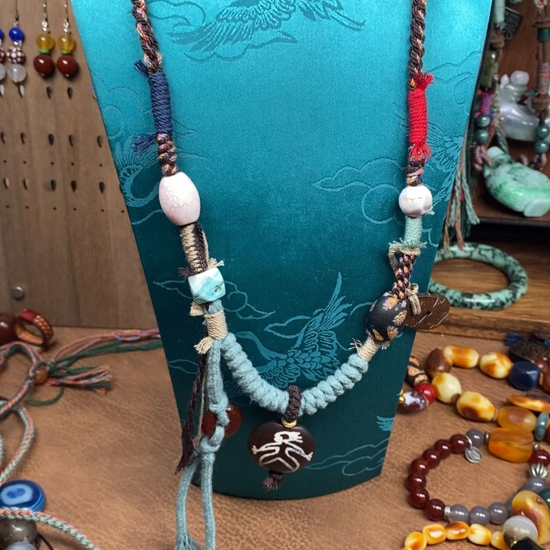 未镶嵌颈饰玛瑙/玉髓