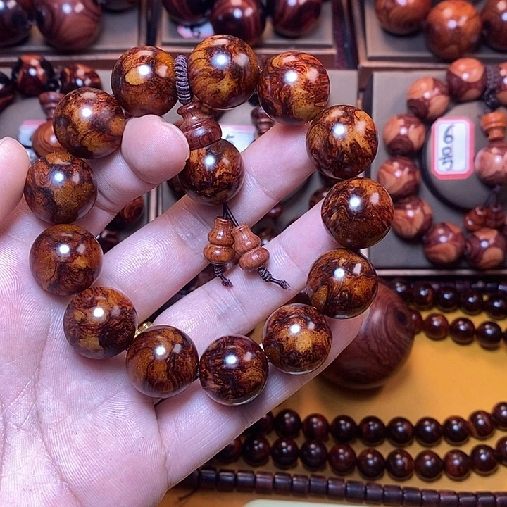 黄花梨/降香黄檀z****81.8留疤花老料