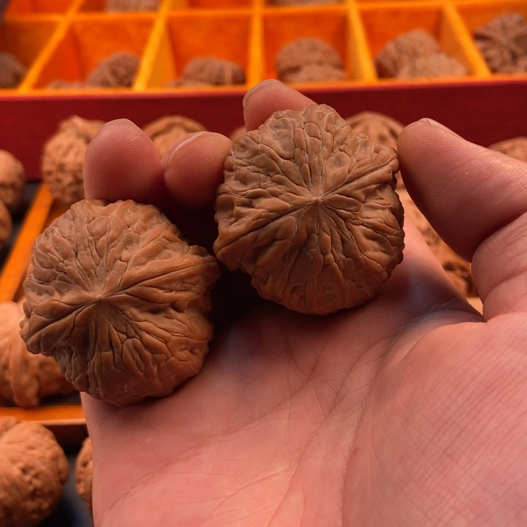B***e吊坠文玩核桃铁锤全品40