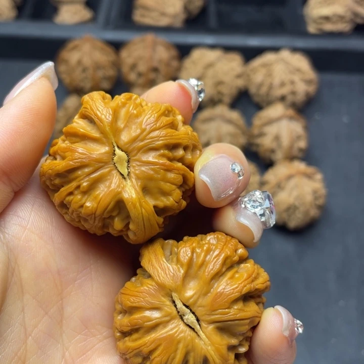 久***恙吊坠文玩核桃突突突突突突突突