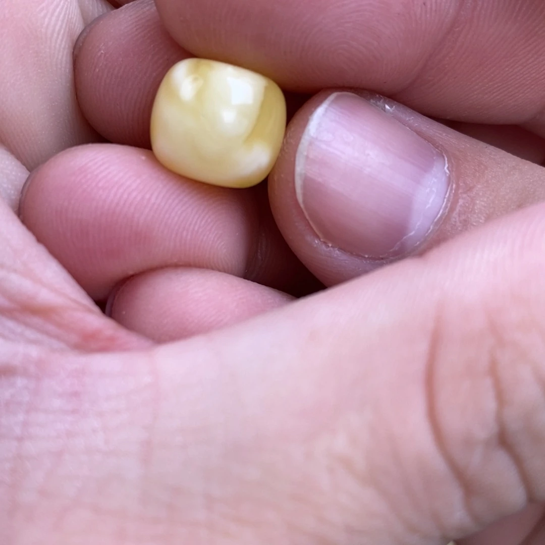 蜜蜡裸石未镶嵌2***7配饰