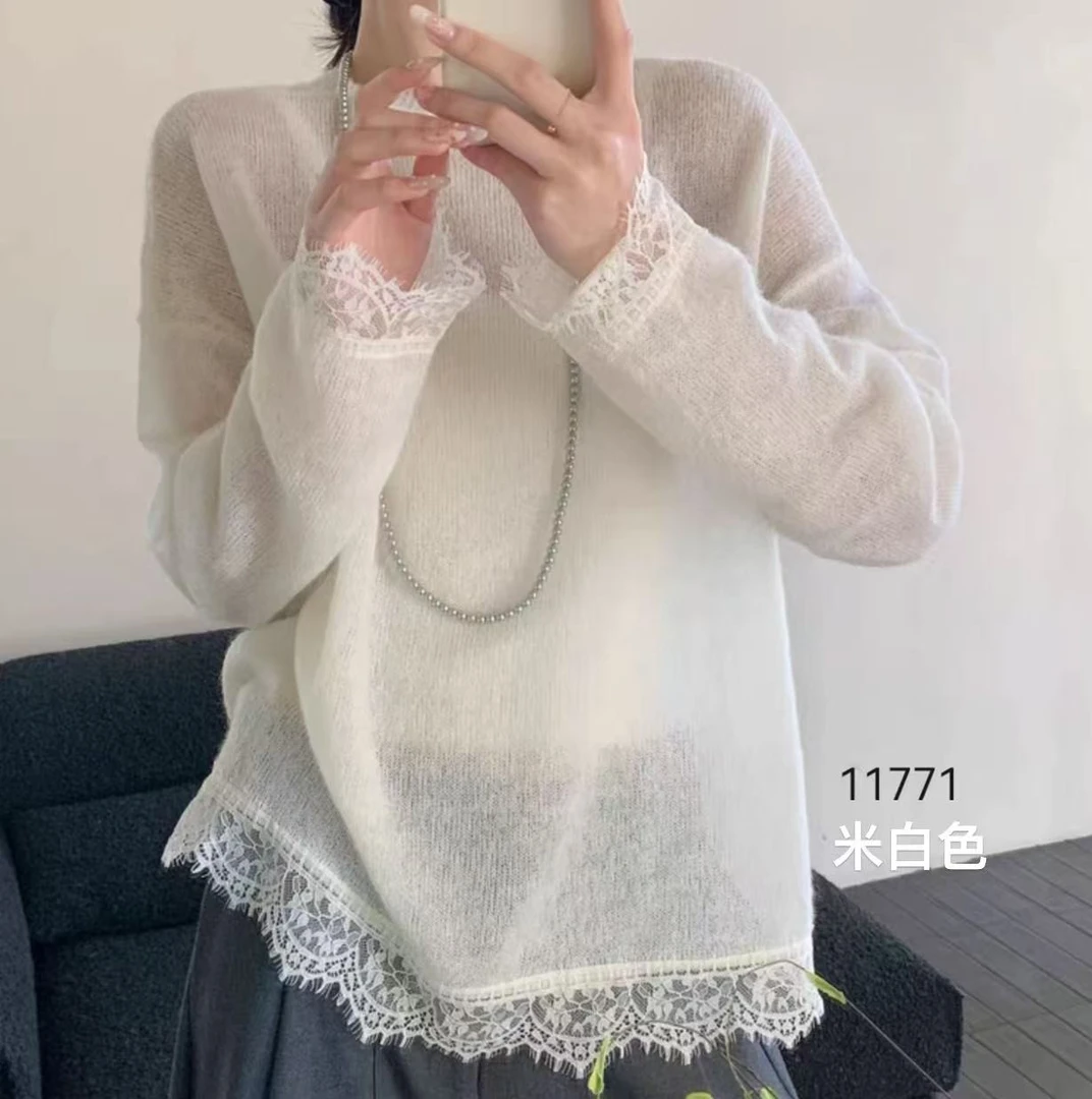 11771（部分无水洗唛，介意慎拍） SANFAN 新款下摆蕾丝拼接马海毛衣