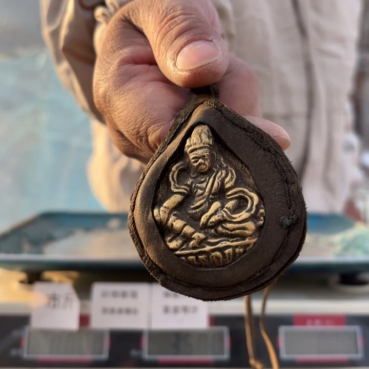 111 铜器物品理性消费