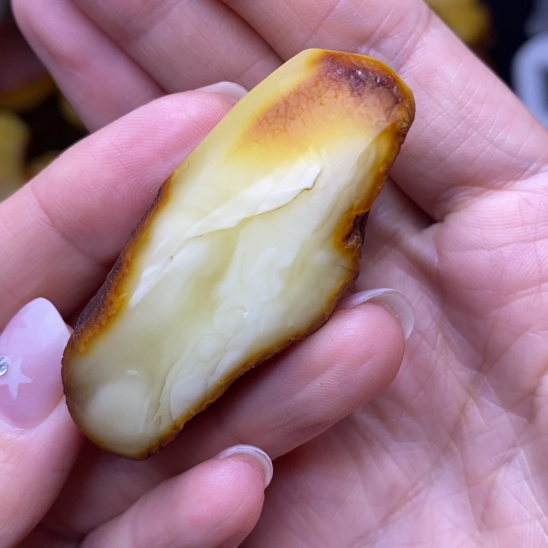 未镶嵌定制蜜蜡花*乐胖