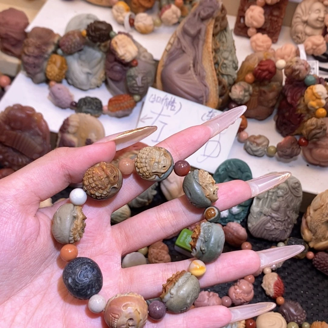 石英质玉（阿拉善玉）手串未镶嵌