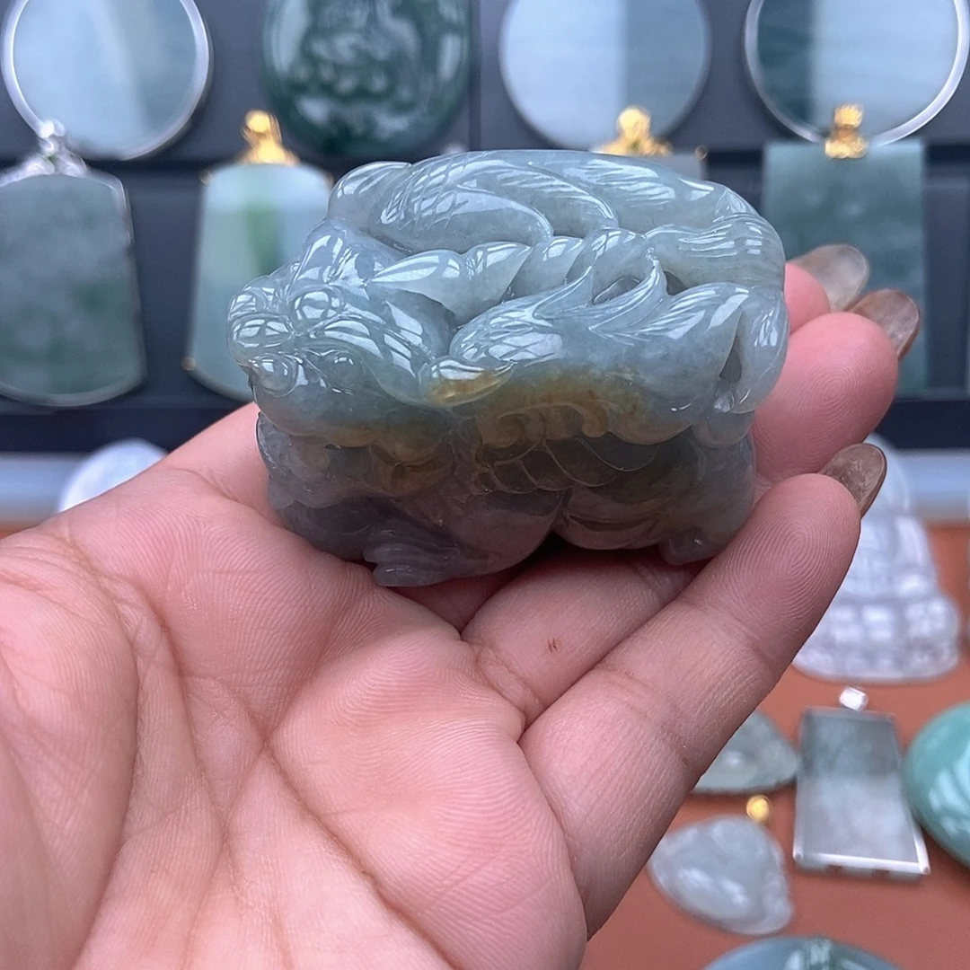 翡翠未镶嵌吊坠(不含链)