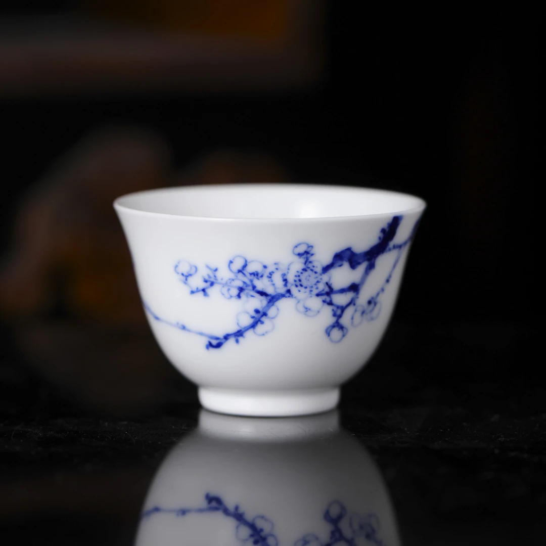 自慢堂--不言美器--清湛闻杯青花梅花