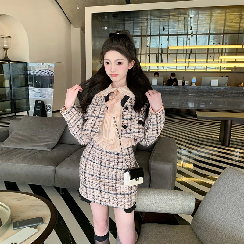 冰冰来了【微醺朗姆】高级法式格纹V领小香外套包臀半裙套装25002