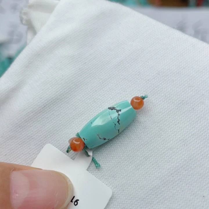 未镶嵌南红玛瑙珠宝奇石