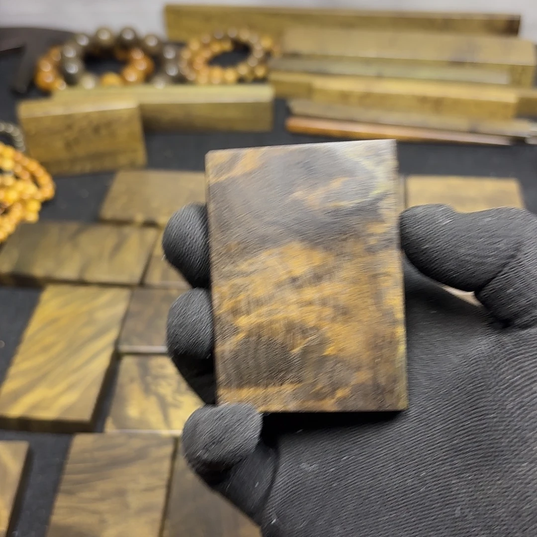 飘***埃金丝楠一物一拍链接