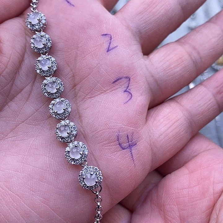 未镶嵌戒指翡翠五***肉缅甸