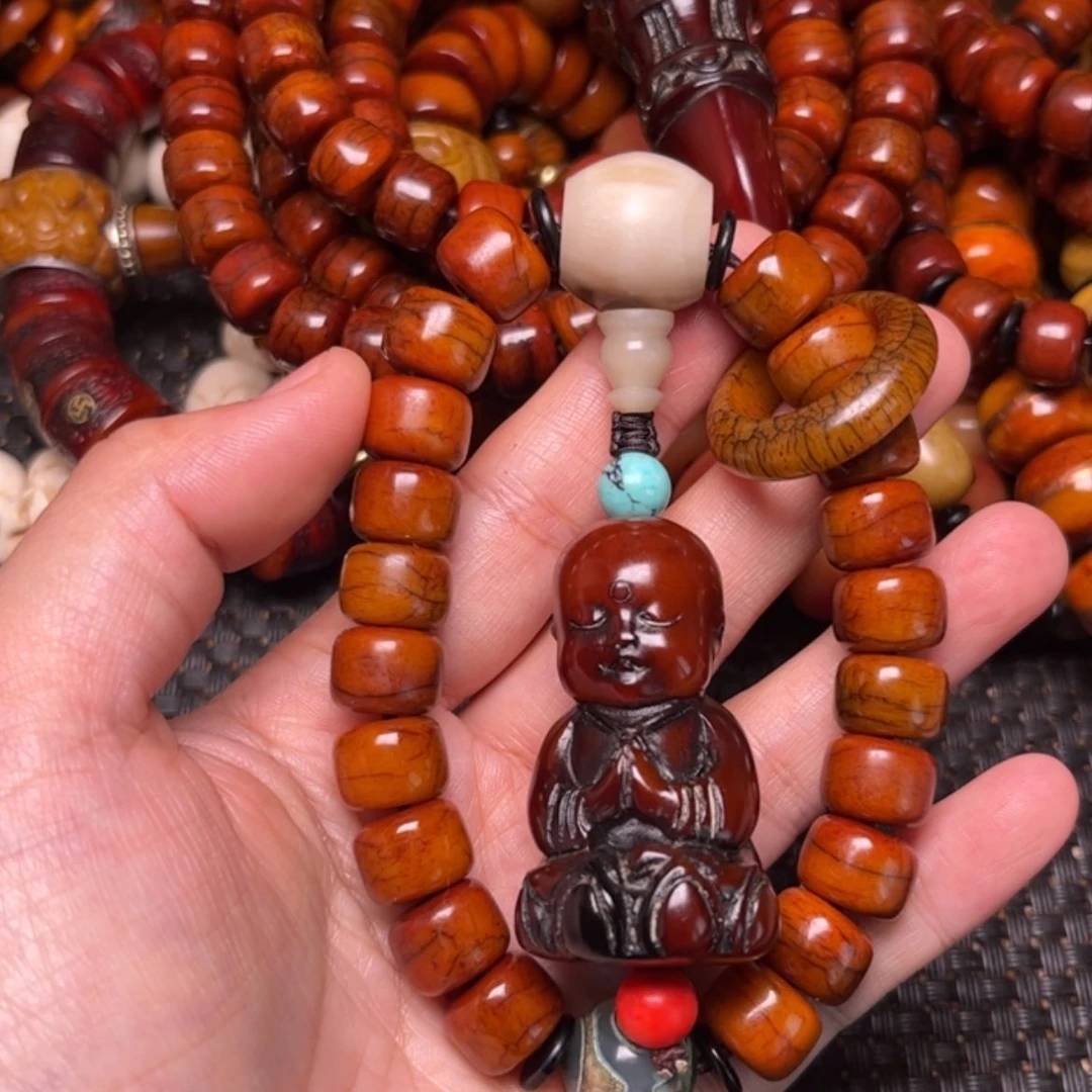 【闪购商品】牛骨手串/手链牛骨红12×9×20颗加小和尚