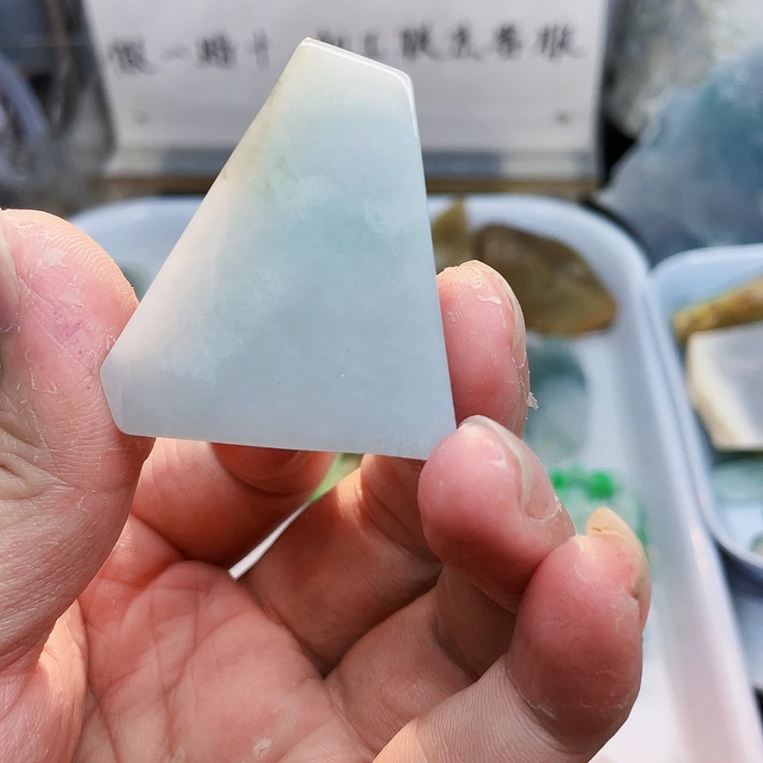 定制翡翠未镶嵌天然翡翠