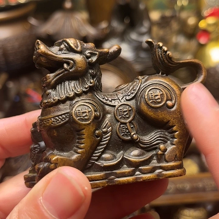 精美铜器批发档口