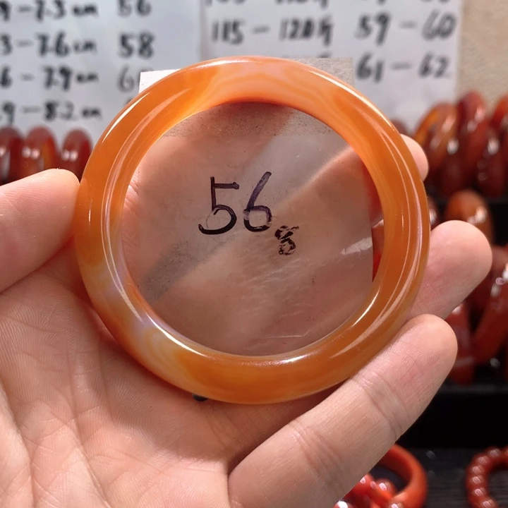 玛瑙/玉髓手镯未镶嵌