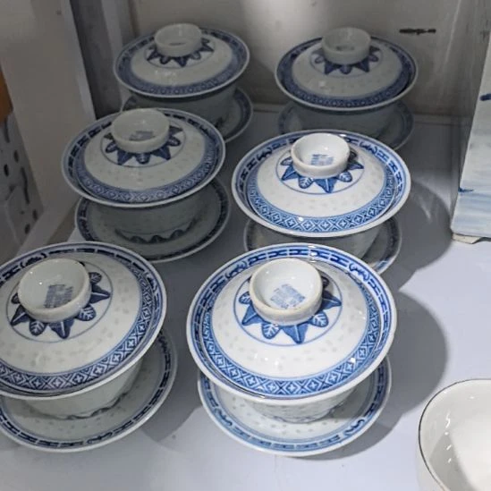 乐***姐当代景德镇陶瓷工艺品