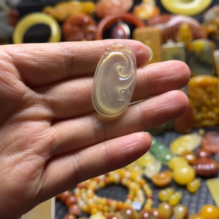 石英质玉（黄龙玉）银S925镶嵌颈饰