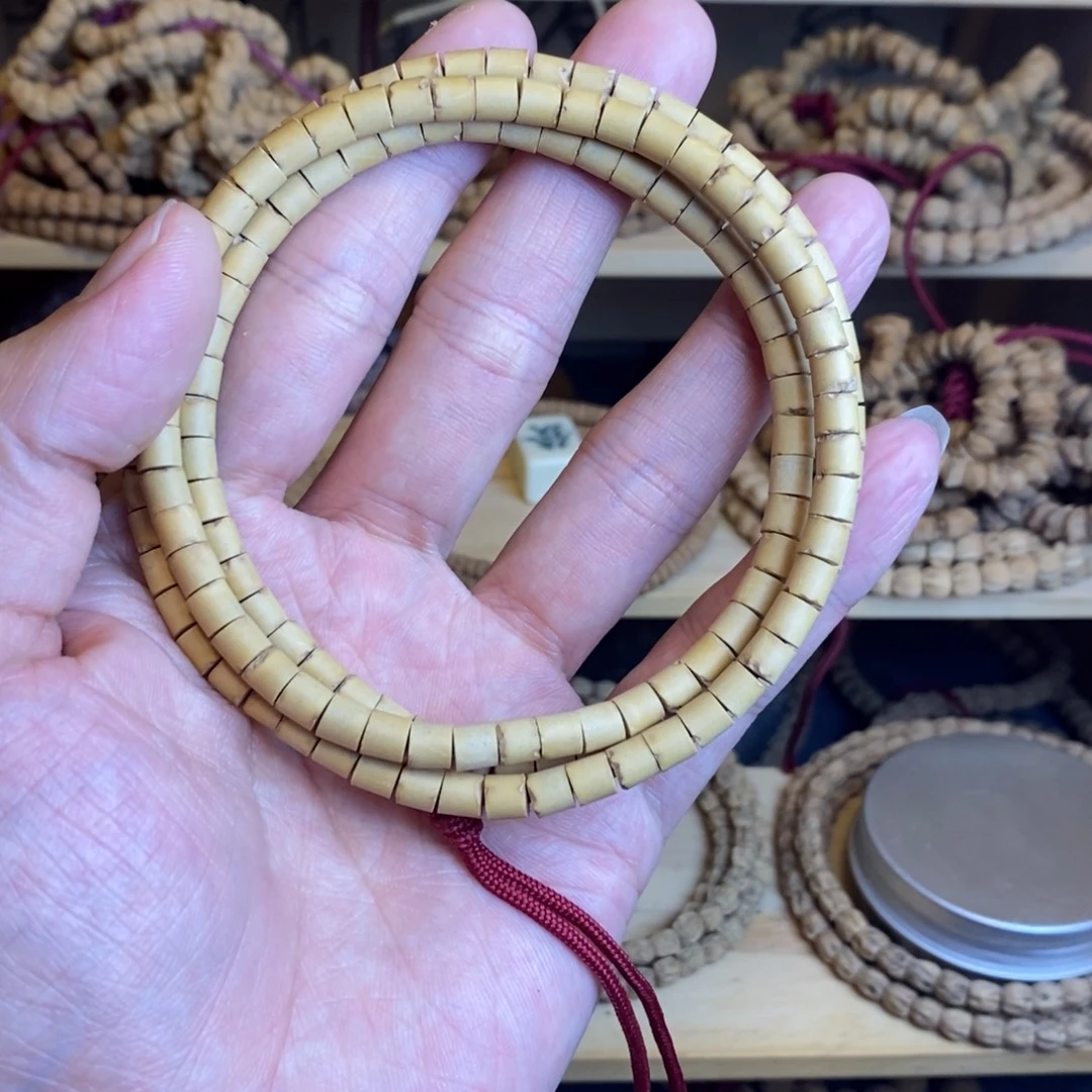 河***豚柏香籽/百香籽吊坠