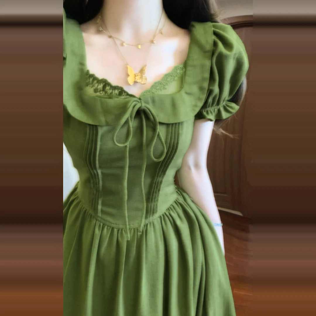 遗落森林的公主复古绿色泡泡袖连衣裙女夏季款收腰长裙C5L53414-2