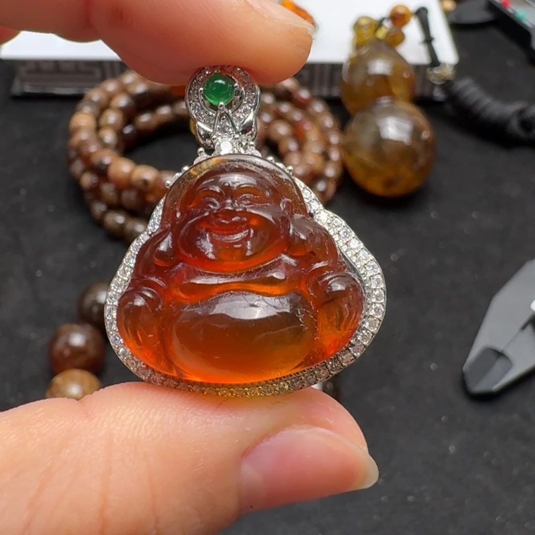 未镶嵌琥珀珠宝奇石