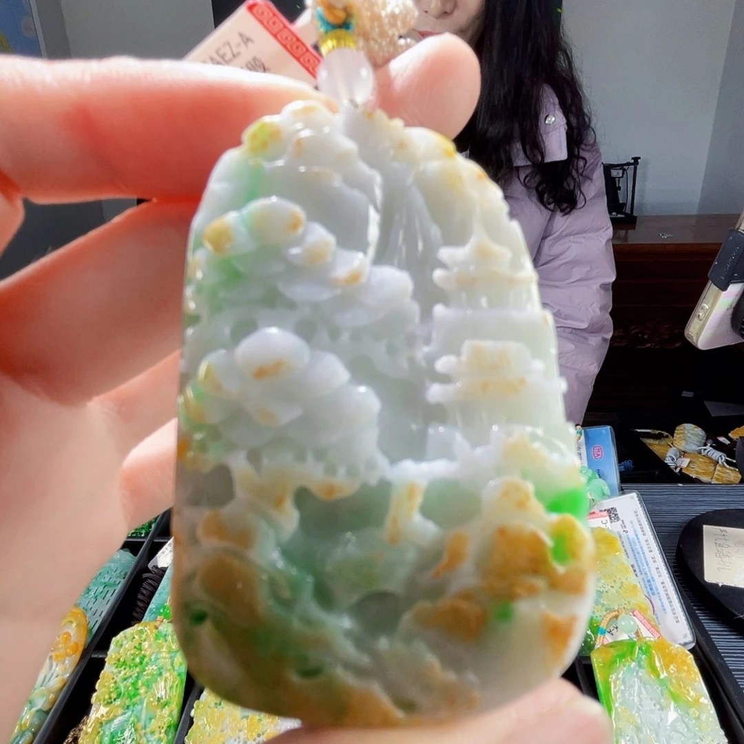 颈饰未镶嵌翡翠翡翠