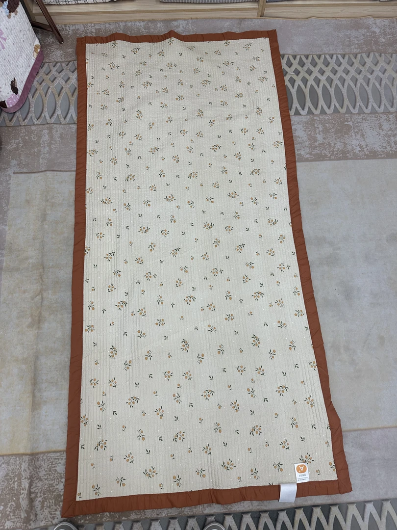 【小琵琶】 110*200四季多功能绗缝针织加厚床盖