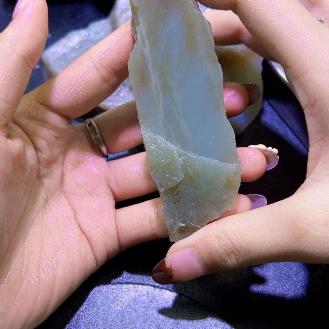 和田玉（糖玉）未镶嵌珠宝半成品