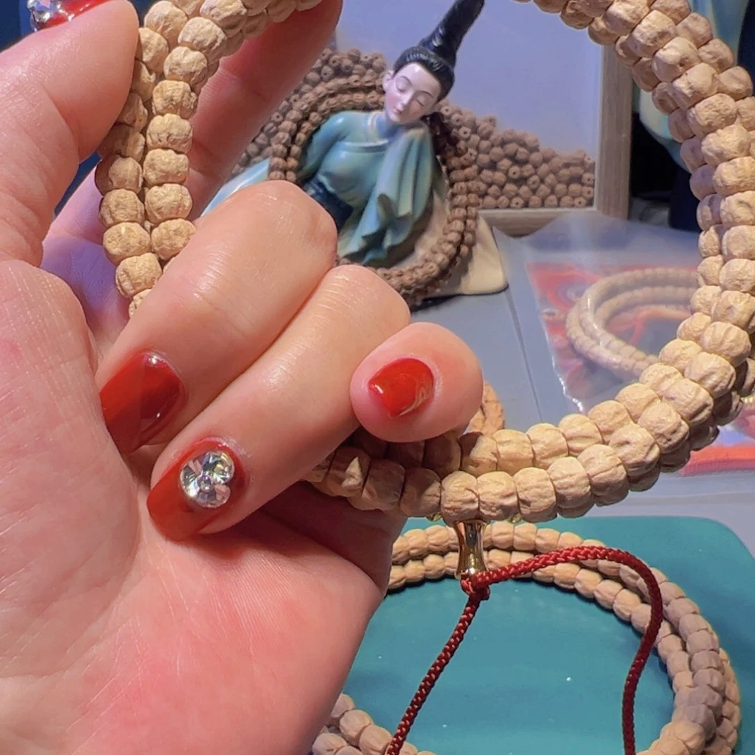 柏香籽/百香籽吊坠给*达