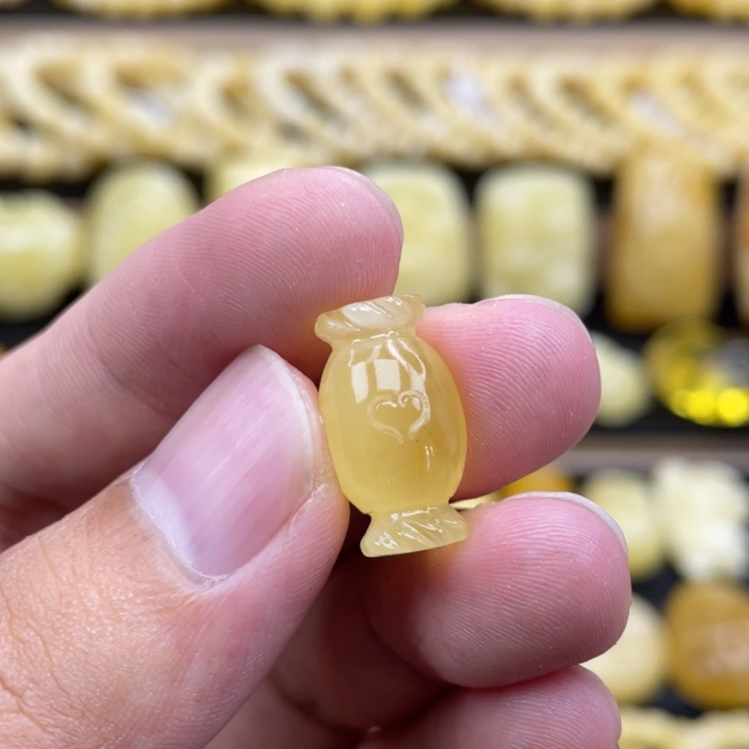 未镶嵌琥珀裸石琥珀蜜蜡