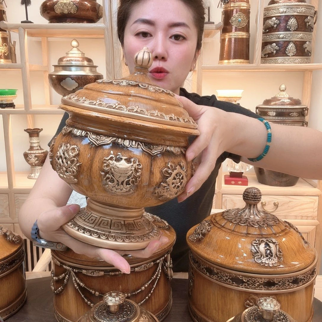 骨瓷带盖子的民族特色