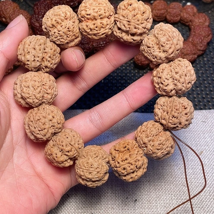云***然吊坠金刚菩提金刚