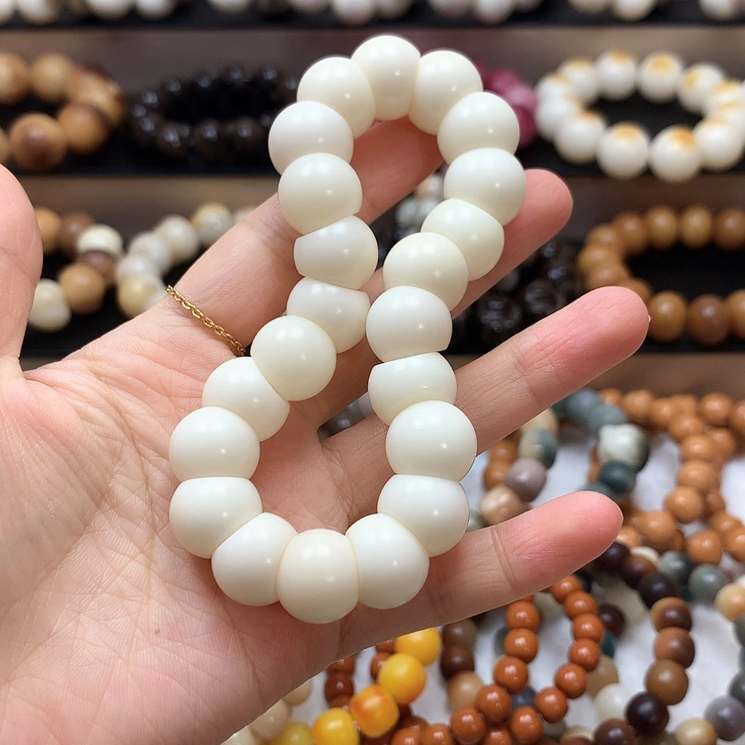 吊坠菩提根/象牙果卡14