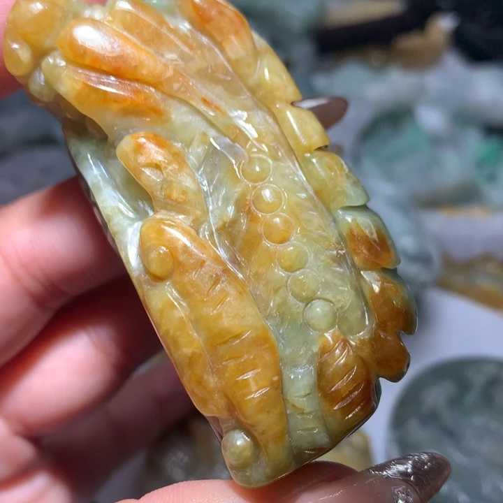 翡翠未镶嵌颈饰保真天然A货翡翠