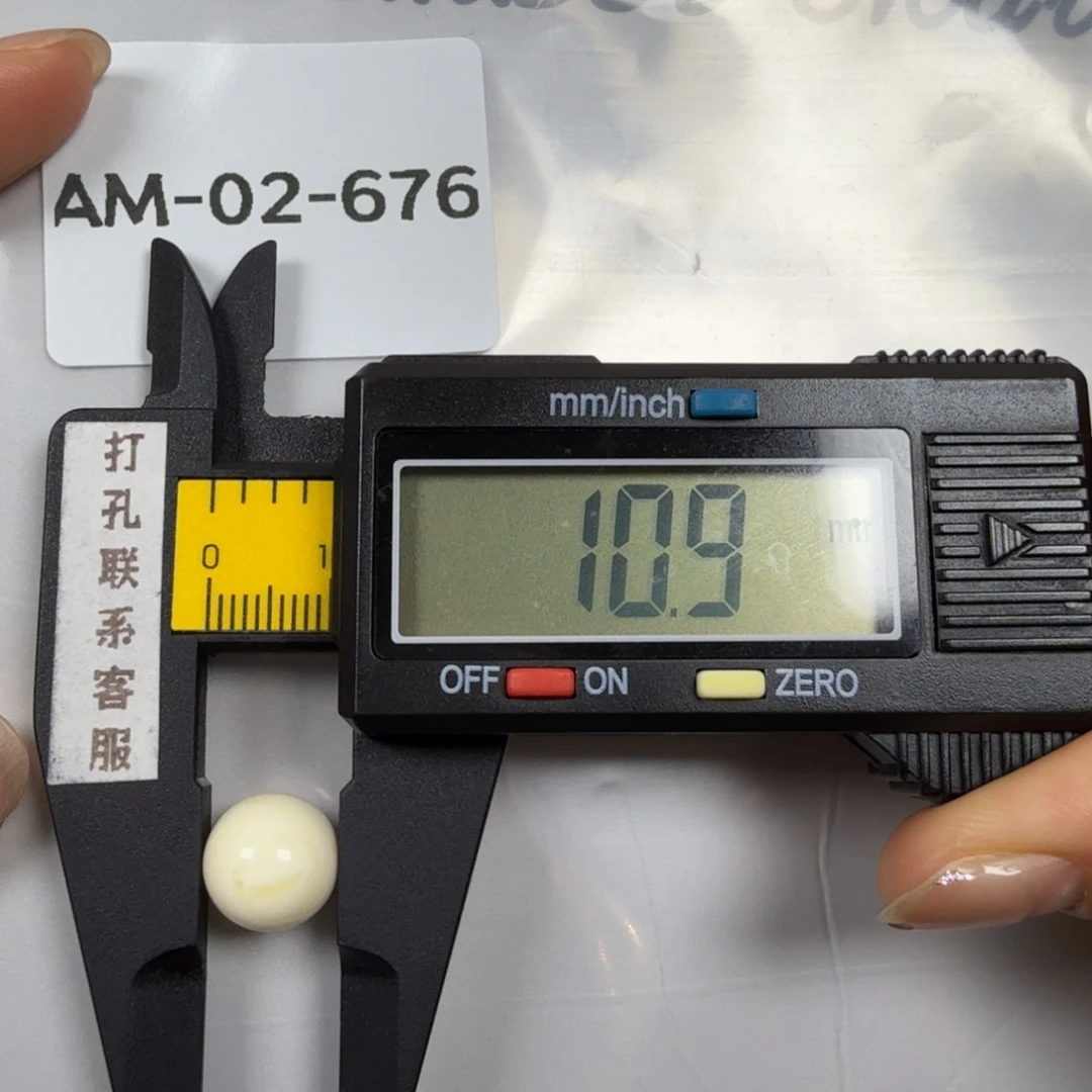 定制蜜蜡未镶嵌打孔不退换