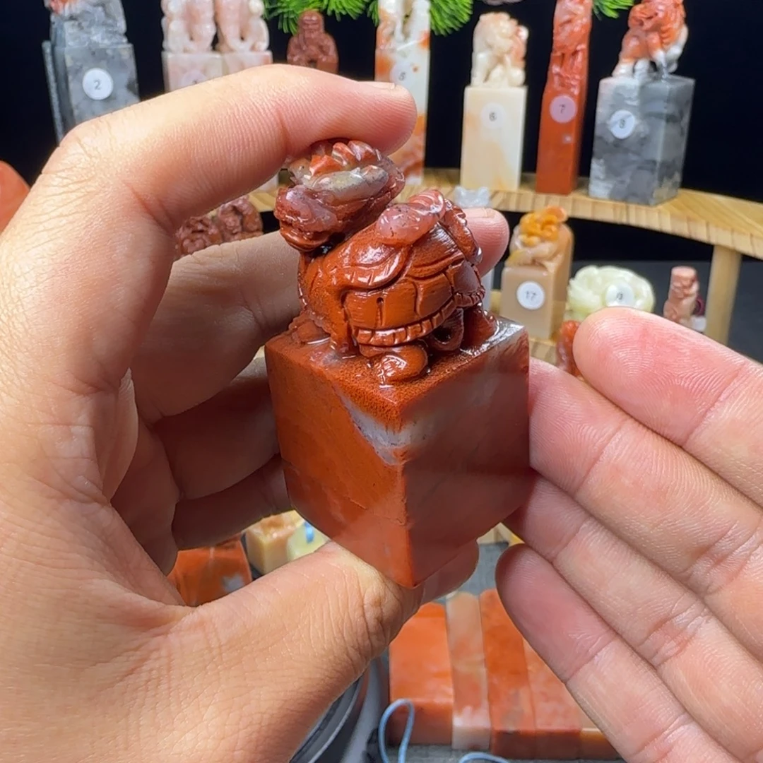 寿山石印石朱砂玄武3.0公分印面