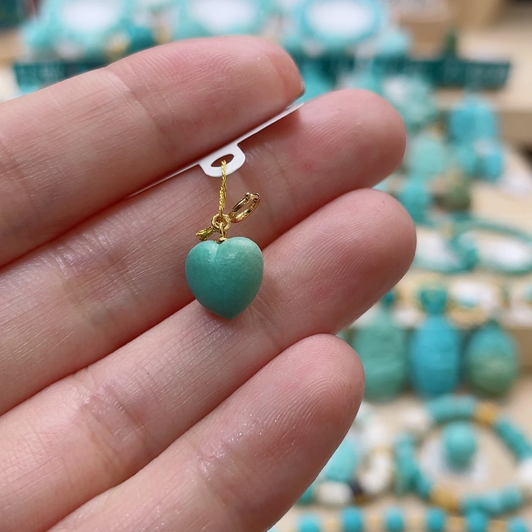 绿松石珠宝奇石18K金镶嵌