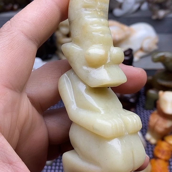 未镶嵌蛇纹石玉颈饰