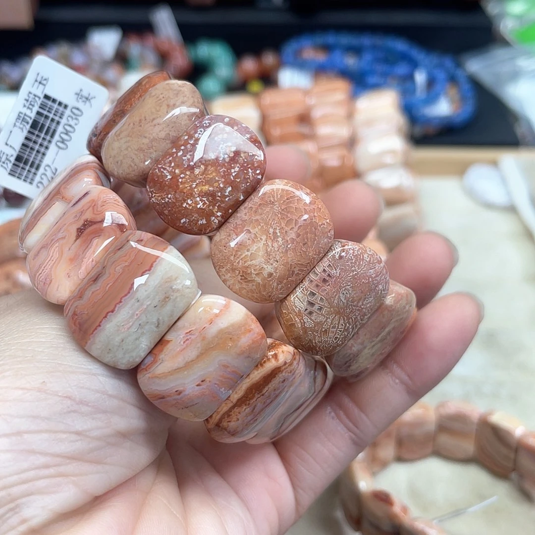 硅化珊瑚（珊瑚玉）手串未镶嵌摘*星316