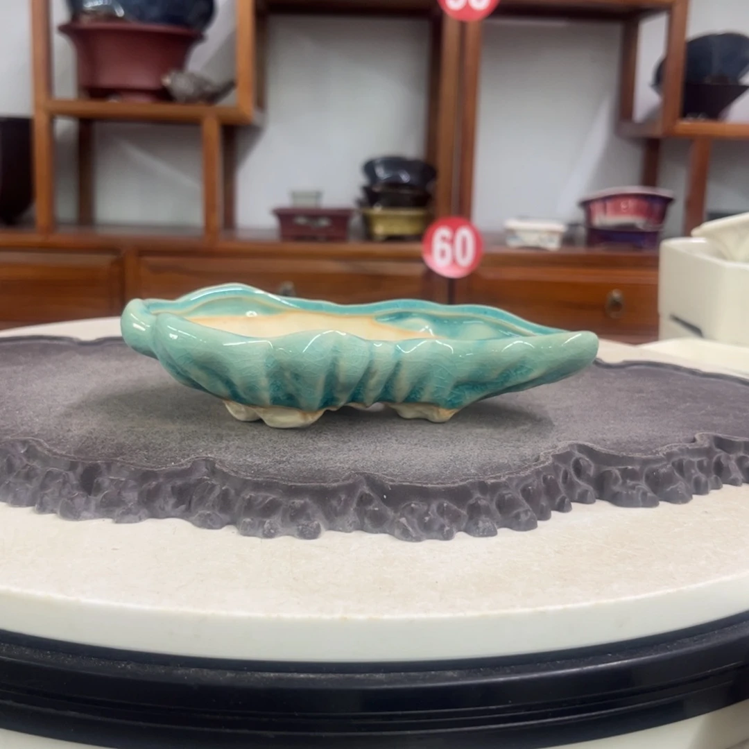 紫砂花盆瑕疵4-17-9。。。