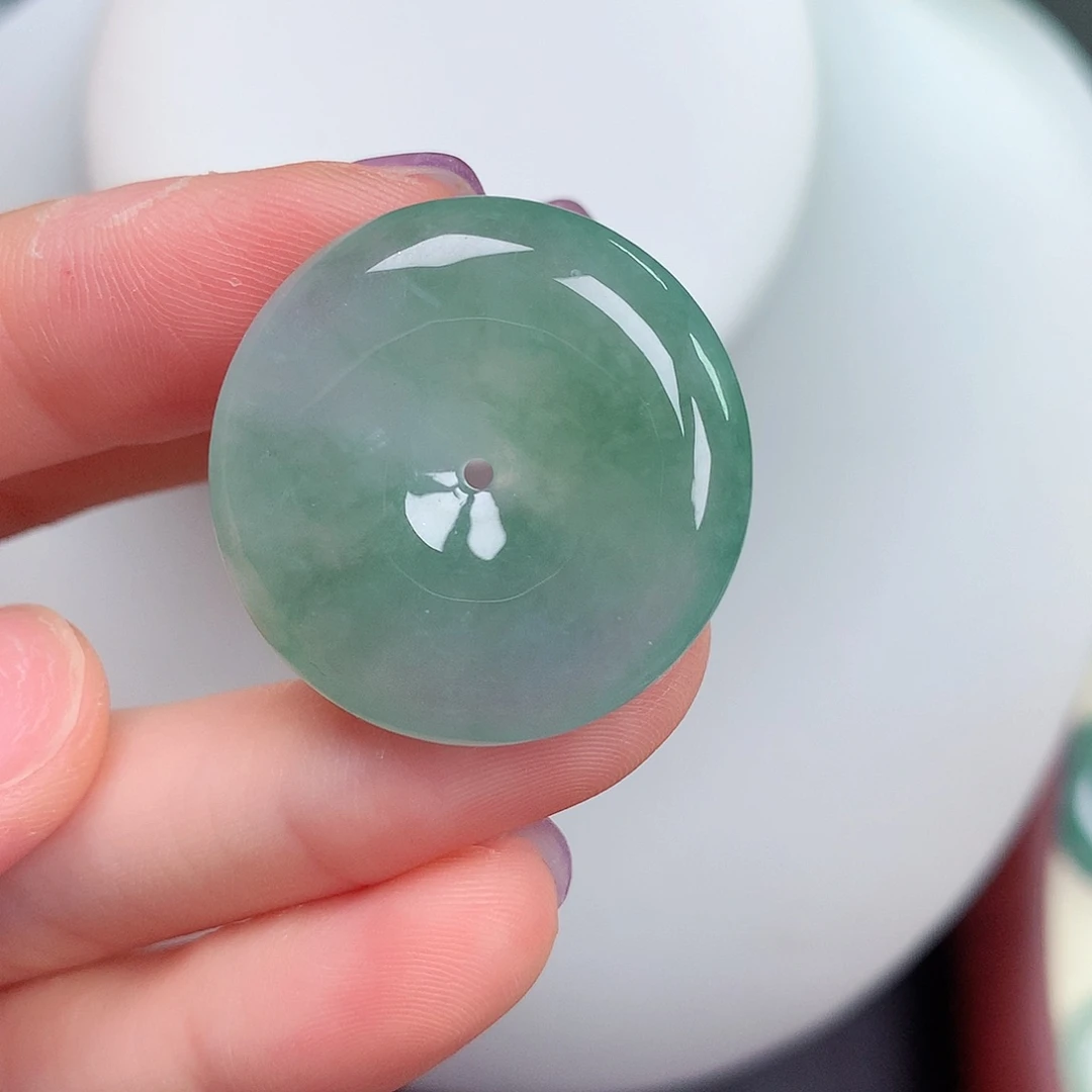 翡翠未镶嵌颈饰平安扣 27-5.6mm