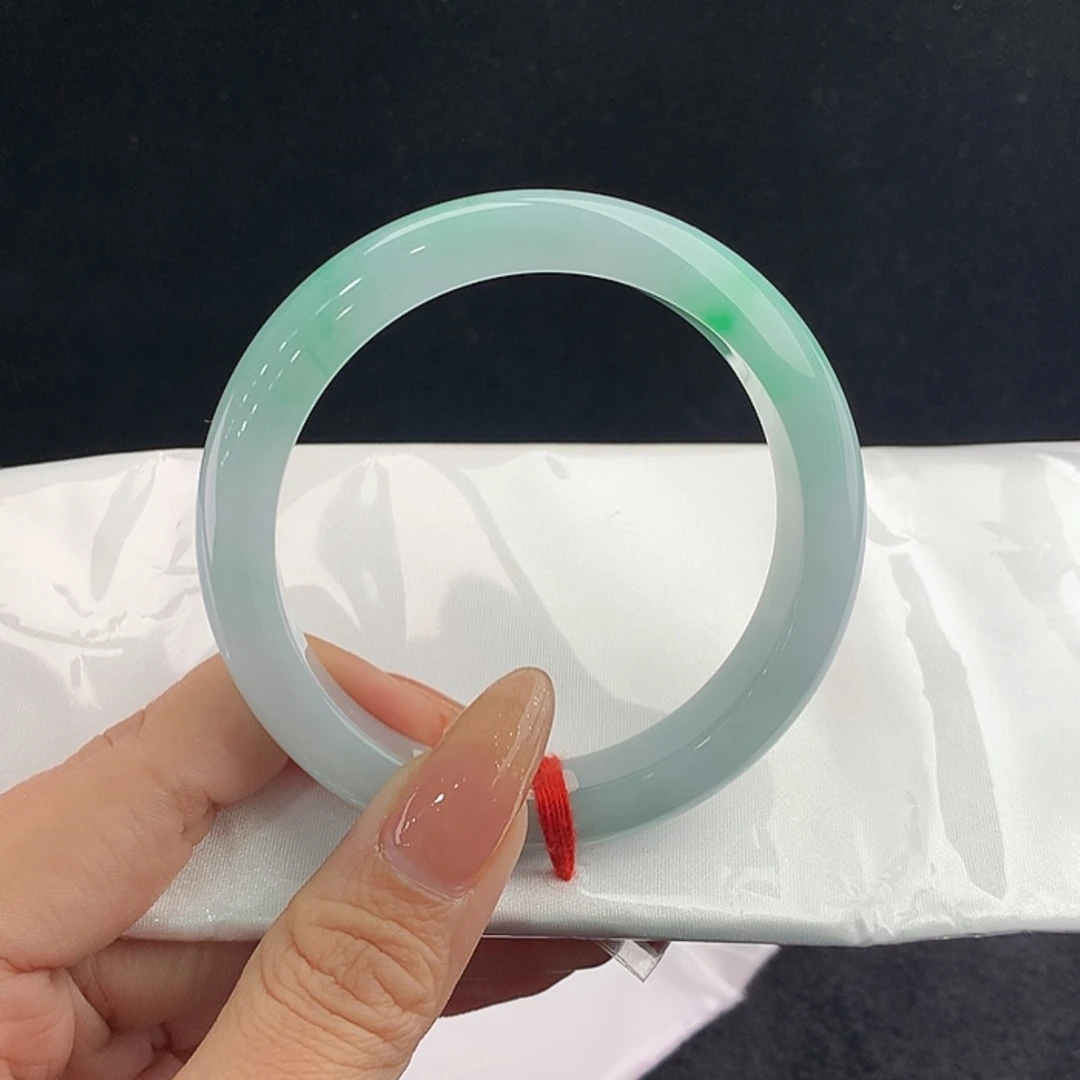 【闪购商品】未镶嵌手镯翡翠正59.6