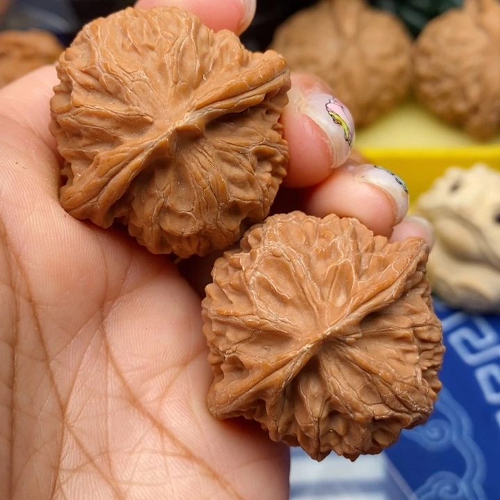 把件文玩核桃宫灯