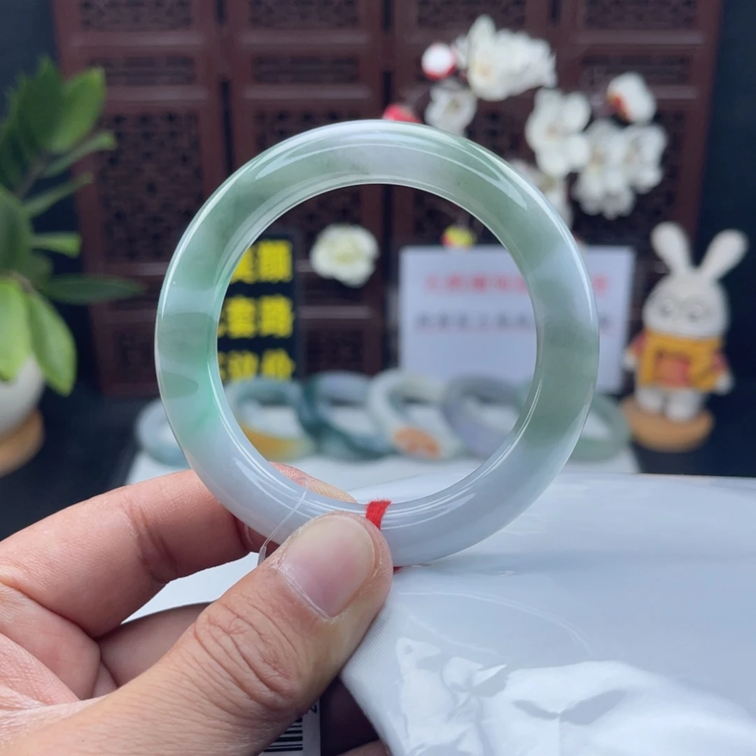 翡翠未镶嵌把件53-54圆条手镯