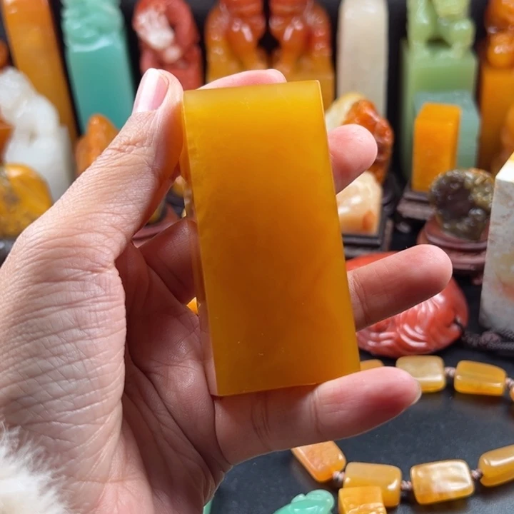 寿山石锦*鲤北部田黄印章