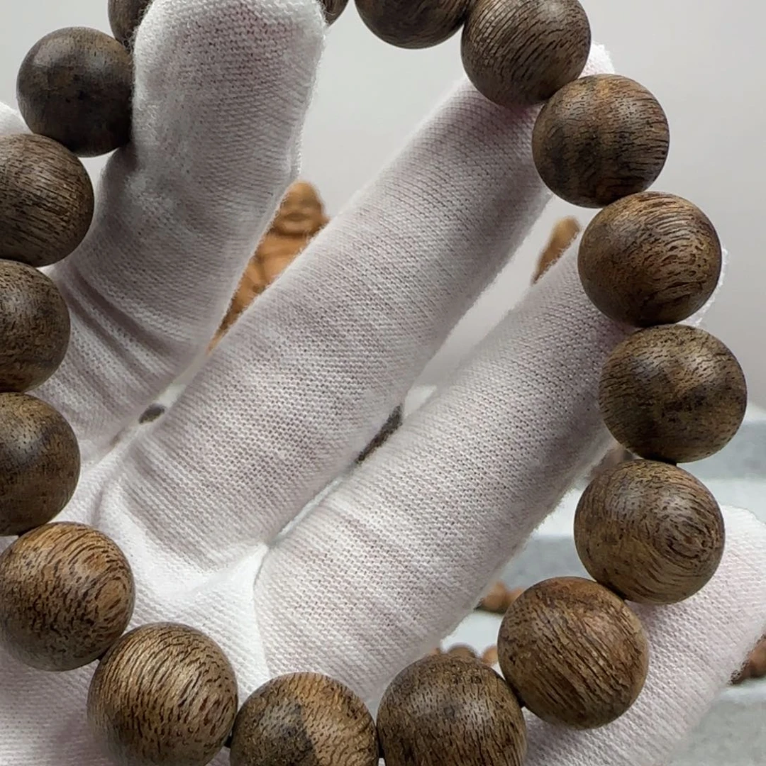 沉香沉香碎屑文莱1.3*13g