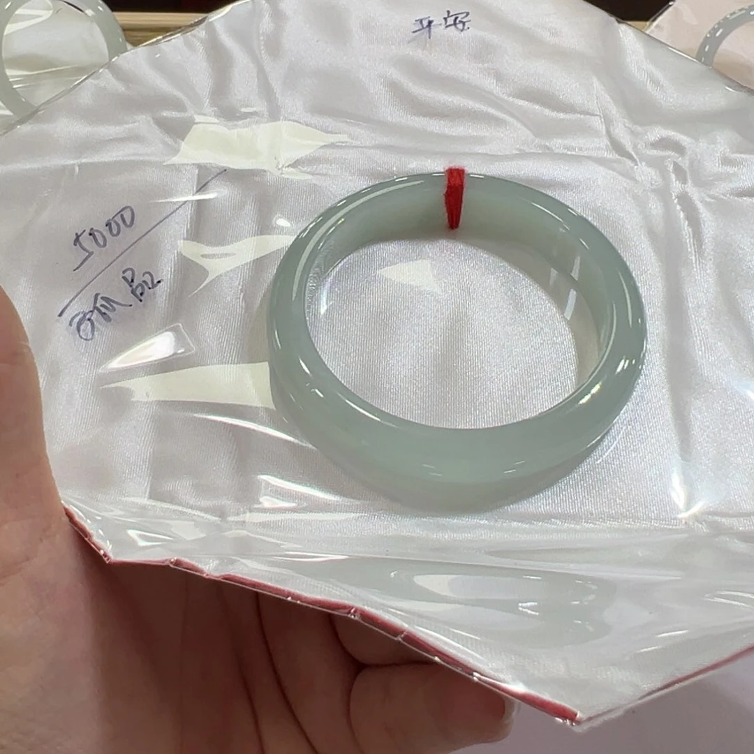 平***樂翡翠手镯未镶嵌手镯