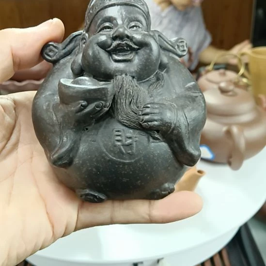 茶壶紫砂工作人员