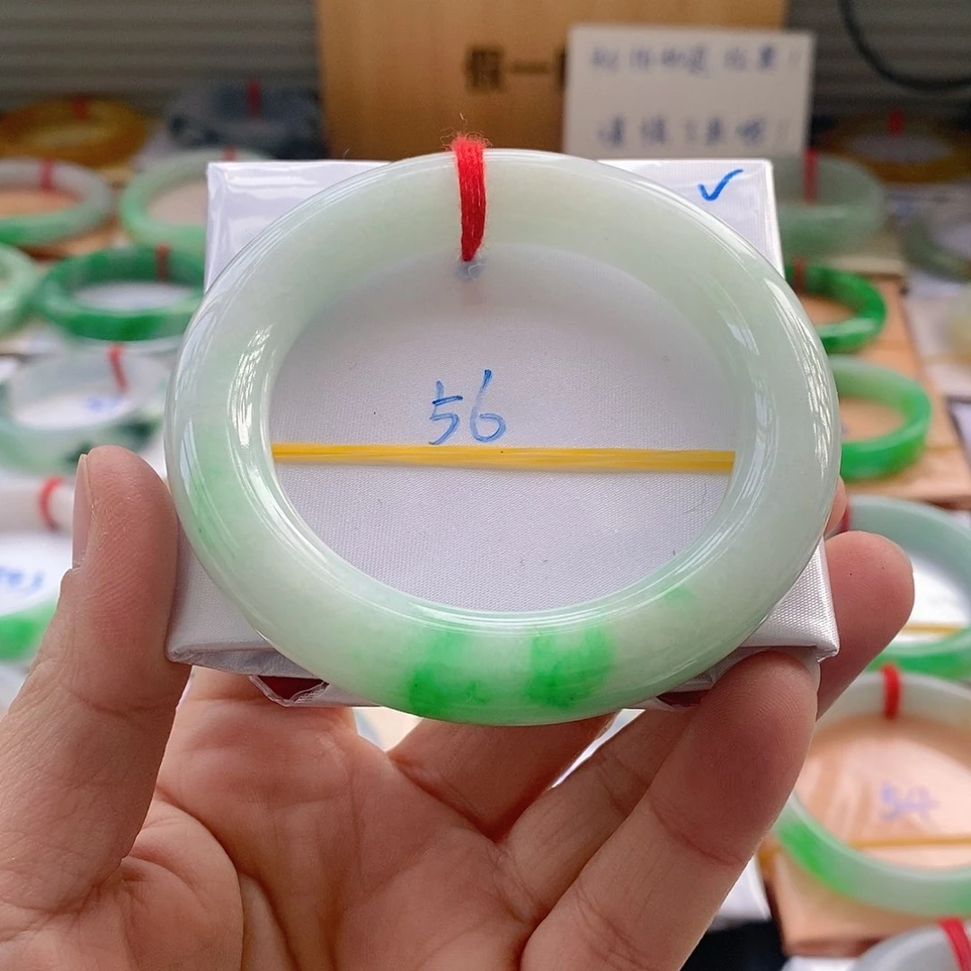 翡翠手镯未镶嵌12号